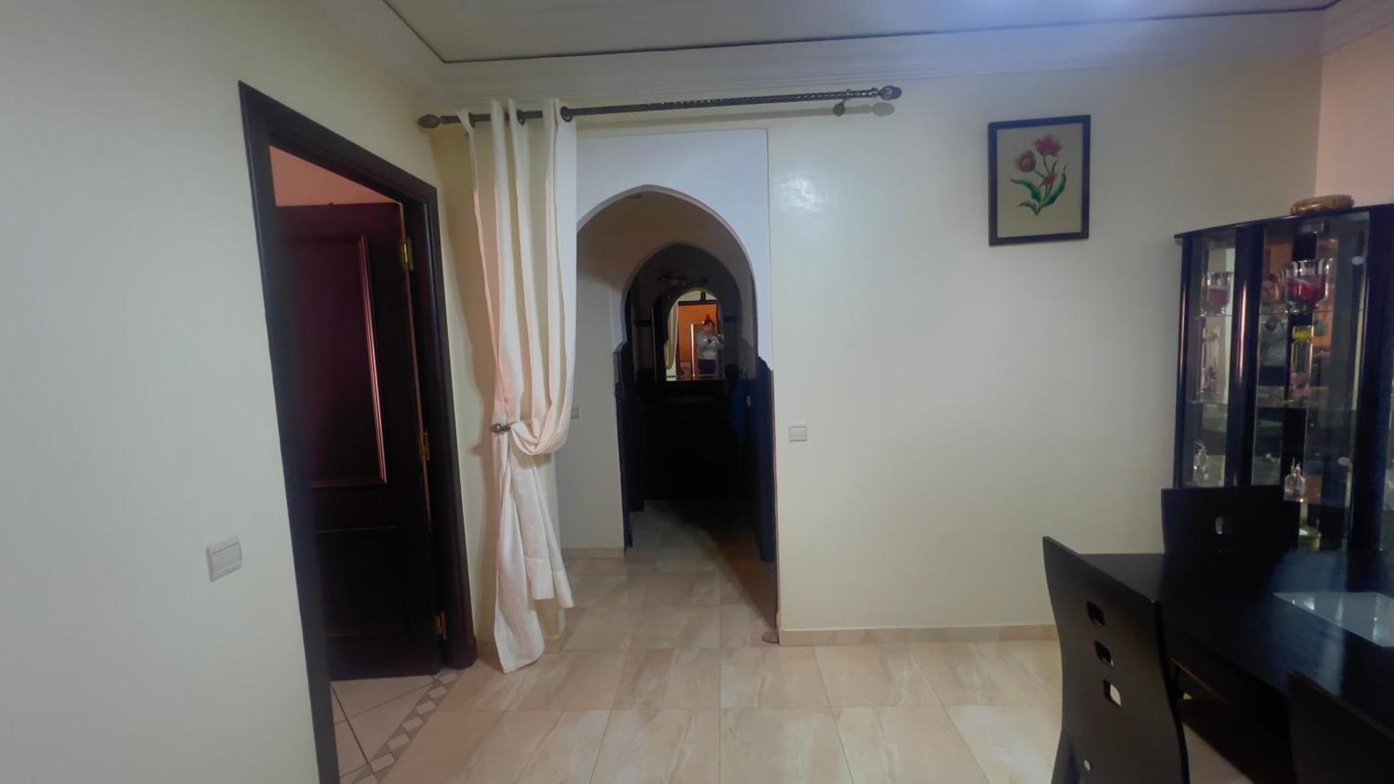 Magnifique Appartement Spacieux Confort Propre Familial 2 Chambres Salon Et Salle A Manger A 20Mn A Pied De Place Jemaa El Fina 4 Piscines Dans Espace De Golf A 12 Mn En Voitures L Entree Est Gratuit Pour La Clientele Ouvert Entre 10H Et 20H Marrakesh Buitenkant foto