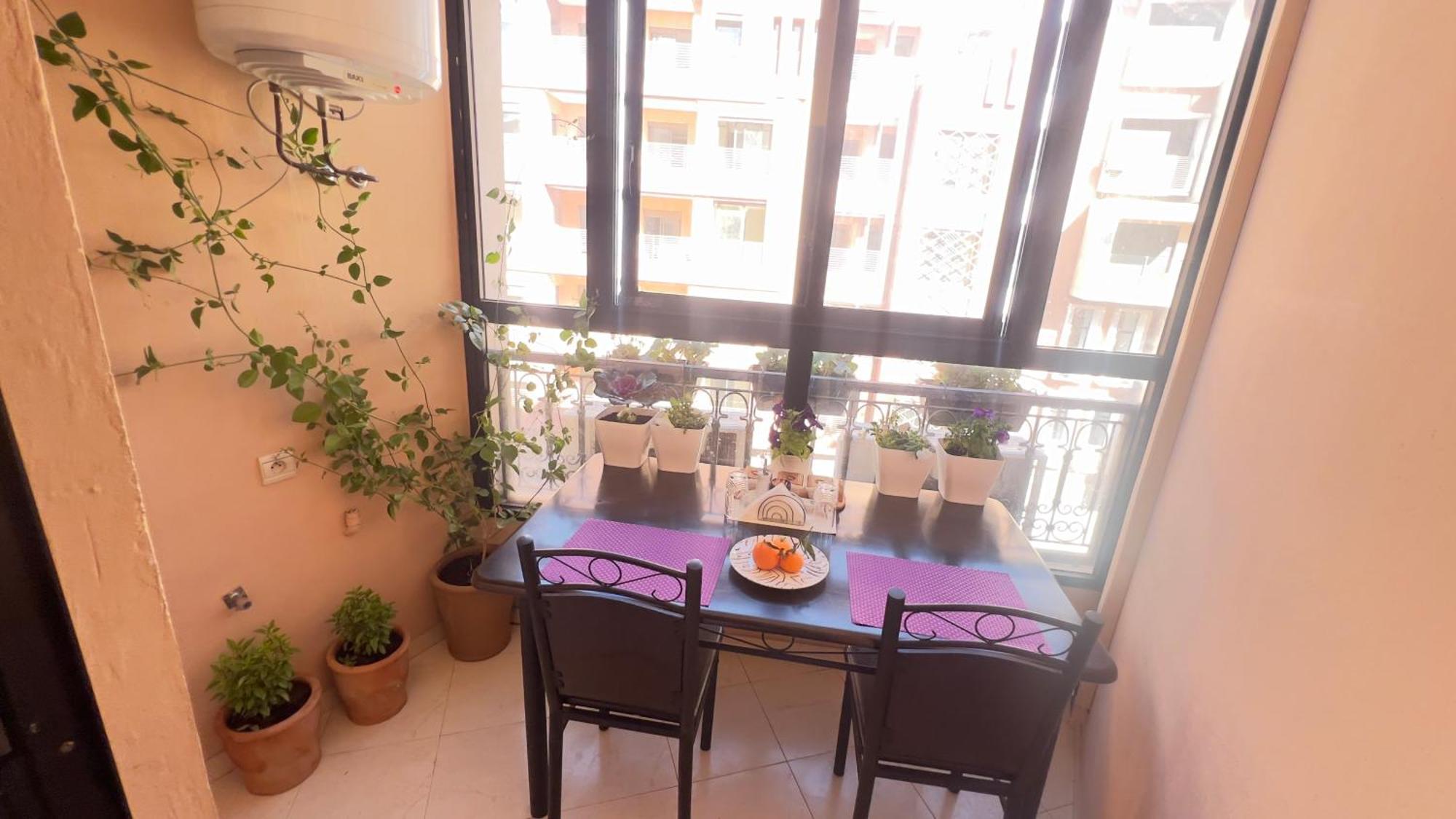 Magnifique Appartement Spacieux Confort Propre Familial 2 Chambres Salon Et Salle A Manger A 20Mn A Pied De Place Jemaa El Fina 4 Piscines Dans Espace De Golf A 12 Mn En Voitures L Entree Est Gratuit Pour La Clientele Ouvert Entre 10H Et 20H Marrakesh Buitenkant foto